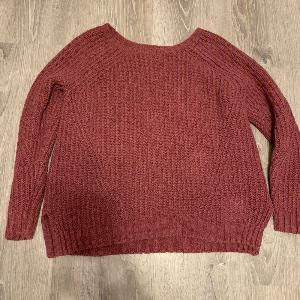American eagle knit dusty rose pink sweater